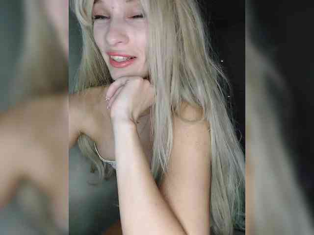 WickedWycche webcam