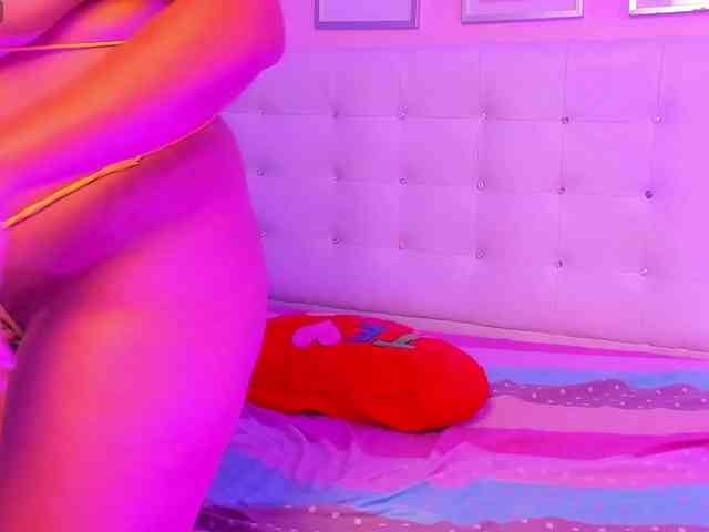 AndreaNavas webcam