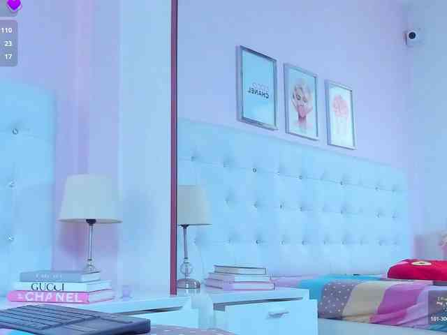 AndreaNavas webcam