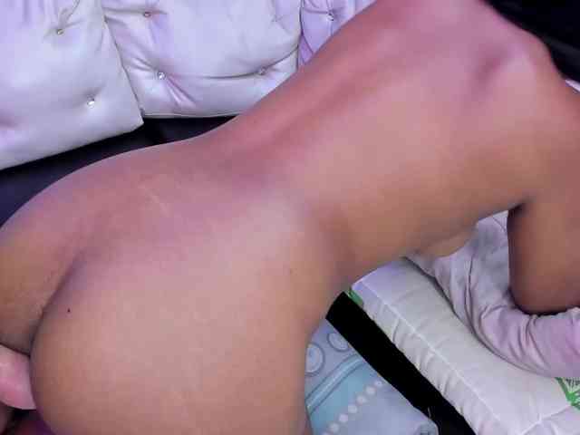 Daring-Latinavip webcam