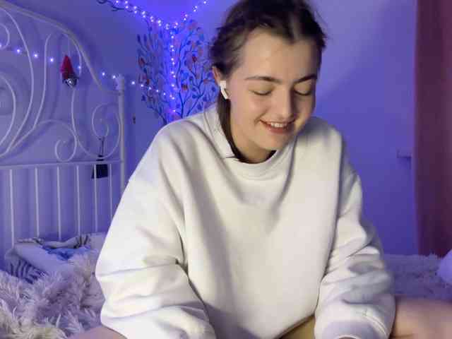 MoiraSesay webcam