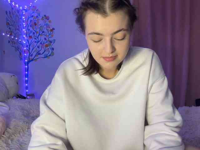 MoiraSesay webcam