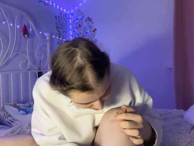 MoiraSesay webcam