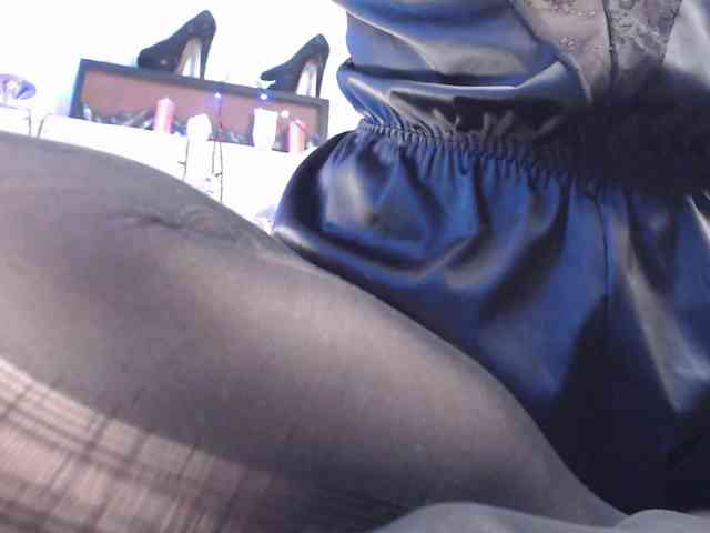 MaryLu23 webcam