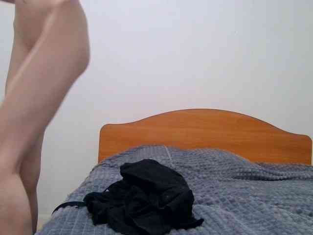 Sweet-Astarte webcam