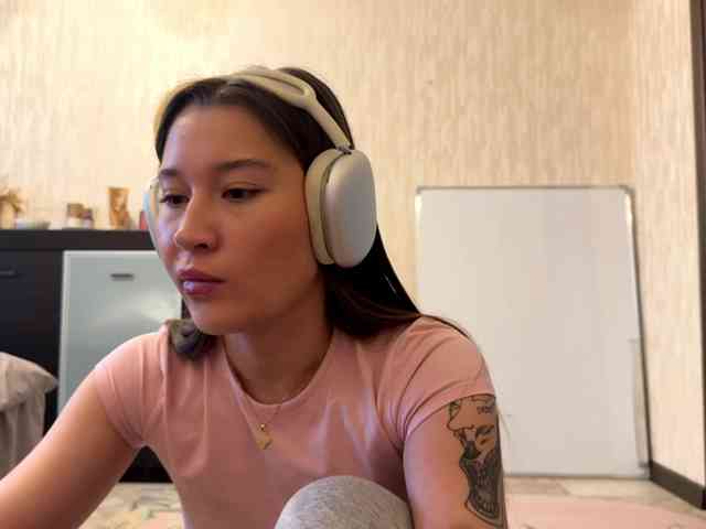 LakishaYanish webcam