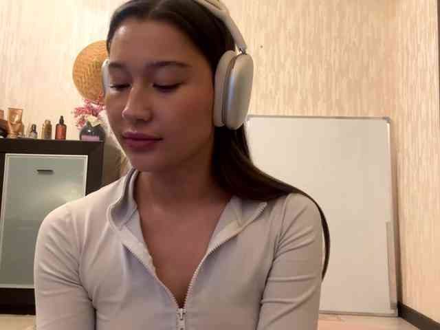 LakishaYanish webcam