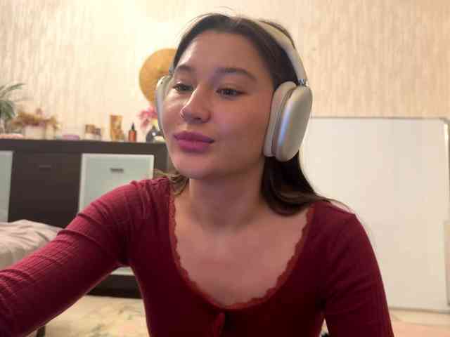 LakishaYanish webcam