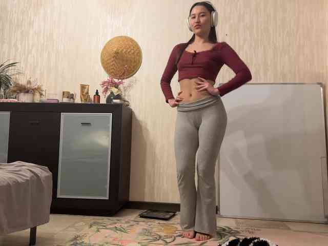 LakishaYanish webcam