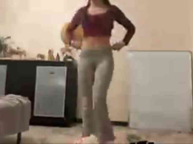 LakishaYanish webcam