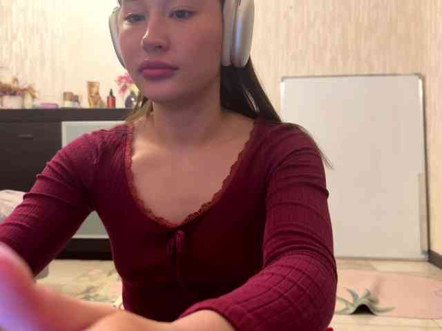 LakishaYanish webcam