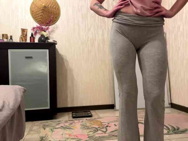 LakishaYanish webcam