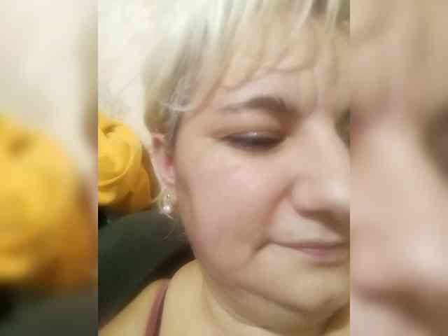 Kabiriya100344 webcam