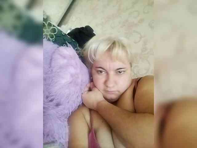 Kabiriya100344 webcam