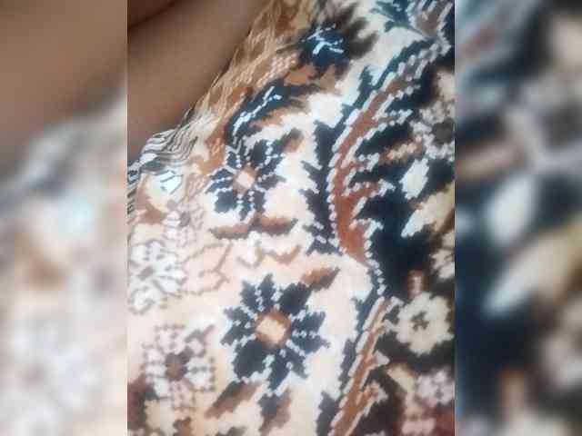 Kabiriya100344 webcam