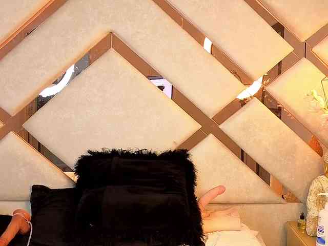 AnaWattson webcam
