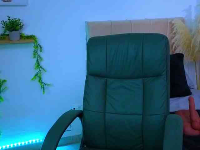 pequitasmedusa webcam