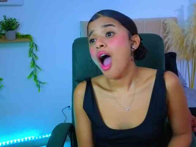 pequitasmedusa webcam