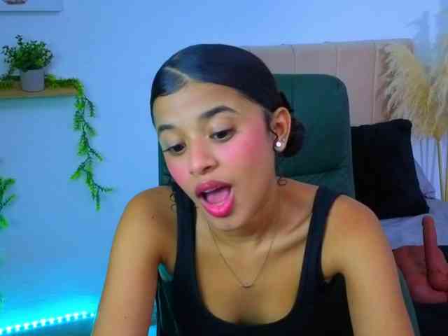 pequitasmedusa webcam