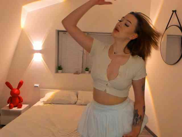 Babyarigoddamn webcam