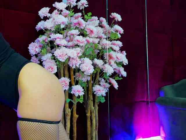 CollegeGirl69 webcam