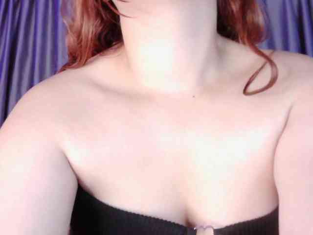 AlaiiaMoon webcam