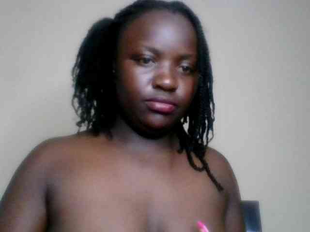 Savagequeen01 webcam