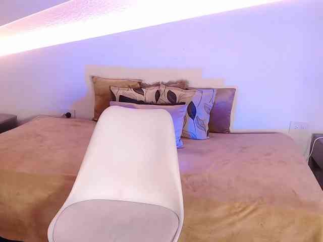 Jazmin-win webcam