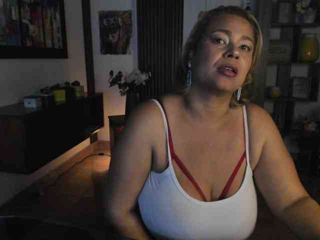 BiancaChase webcam