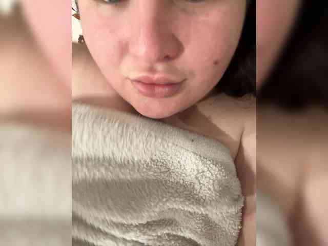 Swettypussy69 webcam