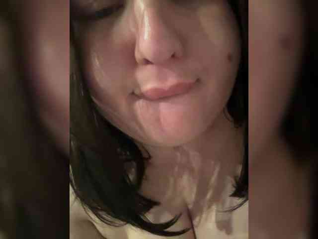 Swettypussy69 webcam
