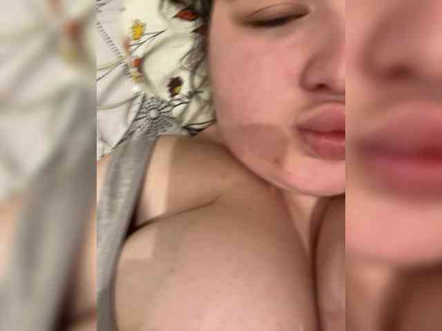 Swettypussy69 webcam