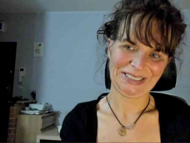 KathyLove1 webcam
