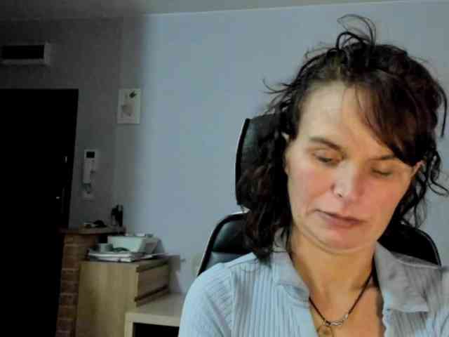 KathyLove1 webcam
