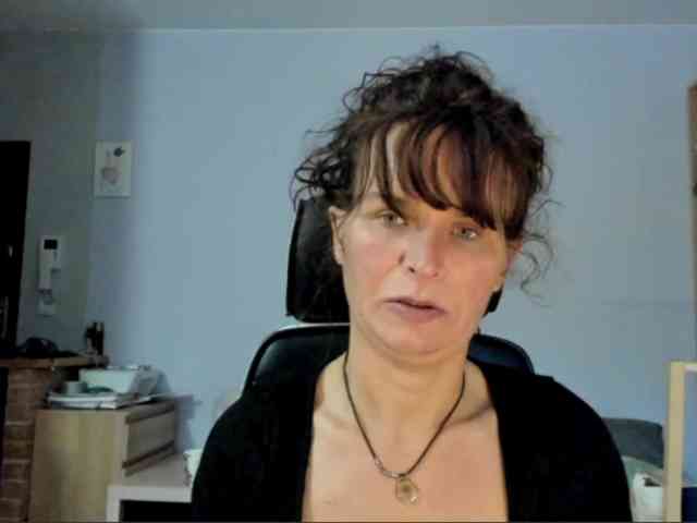 KathyLove1 webcam