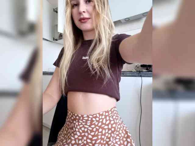 SweetyUAngel webcam