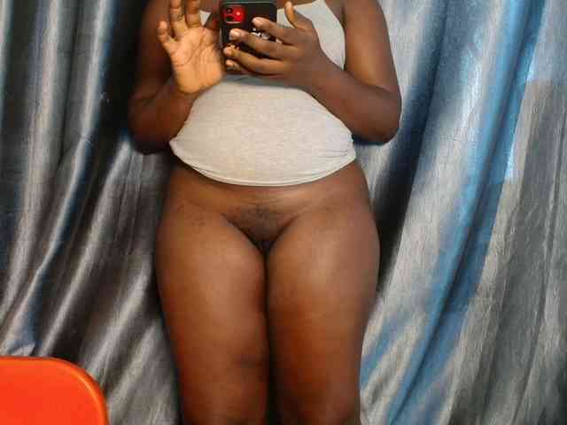 Chocoslut22 webcam