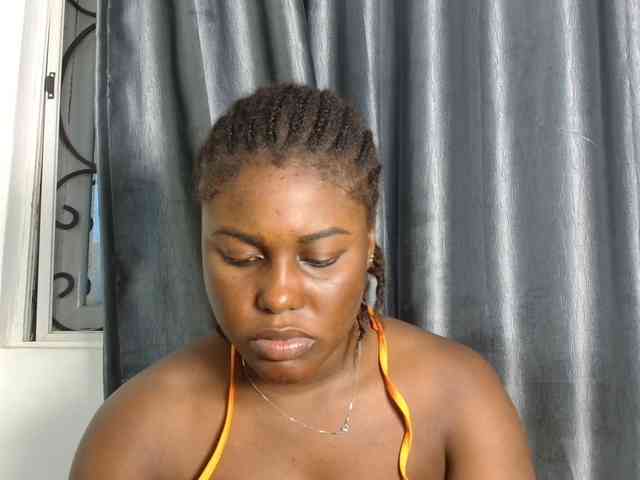 Chocoslut22 webcam