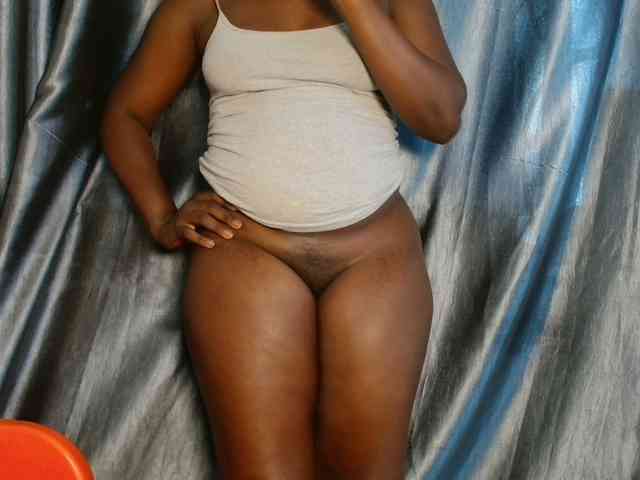 Chocoslut22 webcam