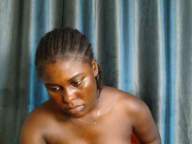 Chocoslut22 webcam