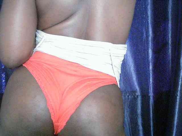 Chocoslut22 webcam