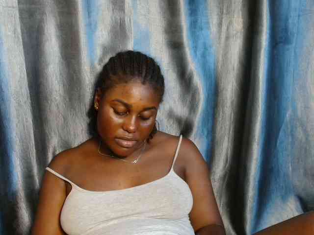 Chocoslut22 webcam