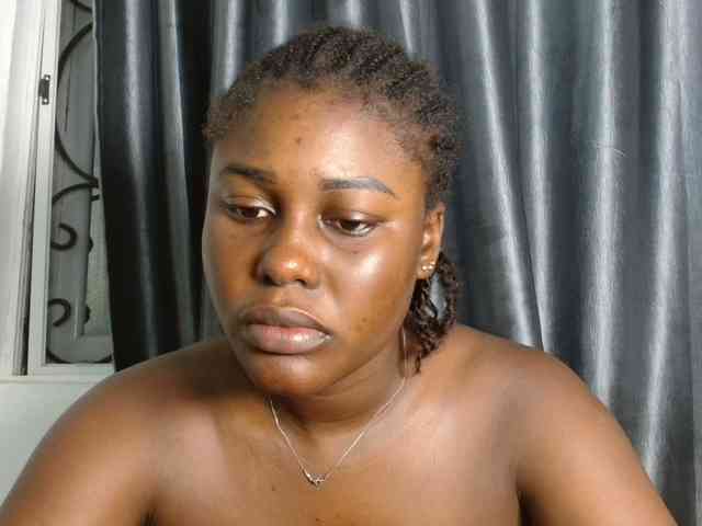 Chocoslut22 webcam