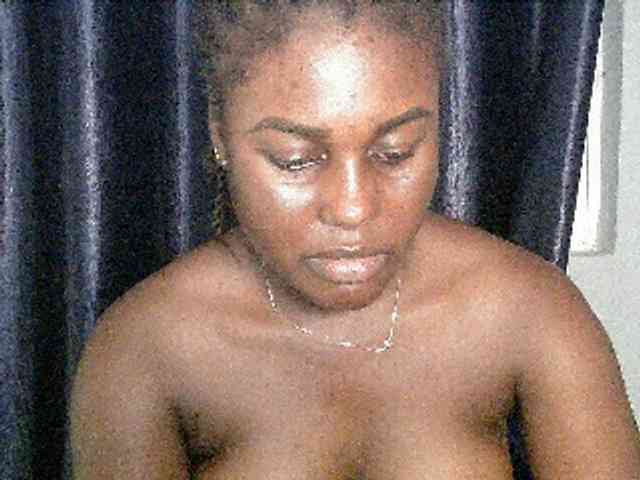 Chocoslut22 webcam