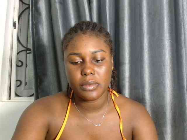 Chocoslut22 webcam