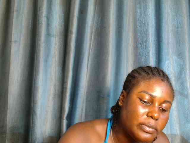 Chocoslut22 webcam
