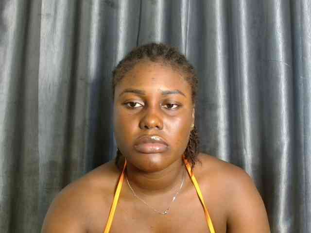 Chocoslut22 webcam