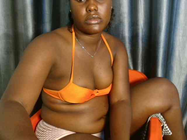 Chocoslut22 webcam