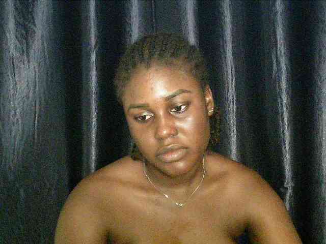 Chocoslut22 webcam
