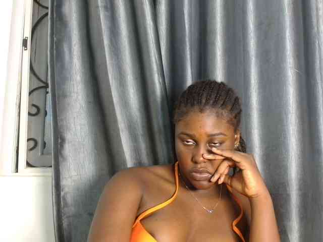 Chocoslut22 webcam